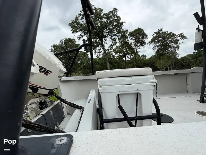 Slide: The Image of Boston Whaler Guardian 250 1992 - 16394257