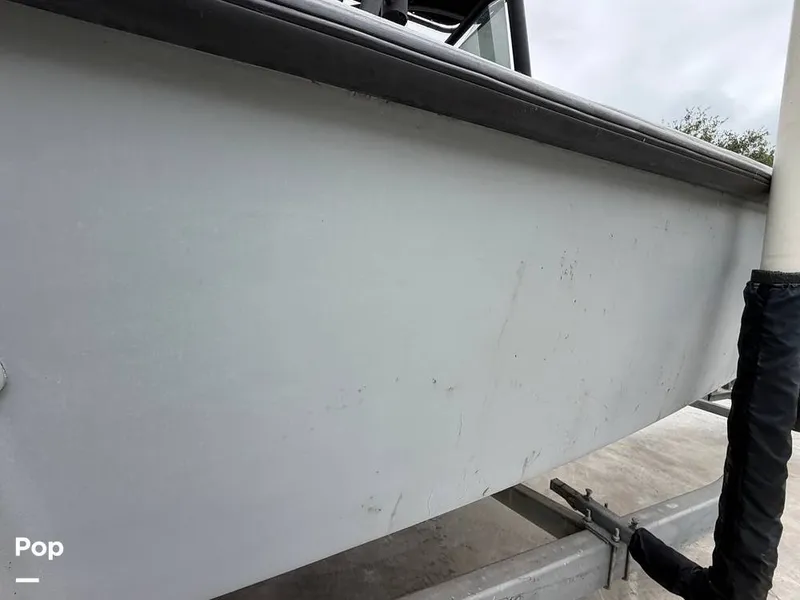 Slide: The Image of Boston Whaler Guardian 250 1992 - 16394268