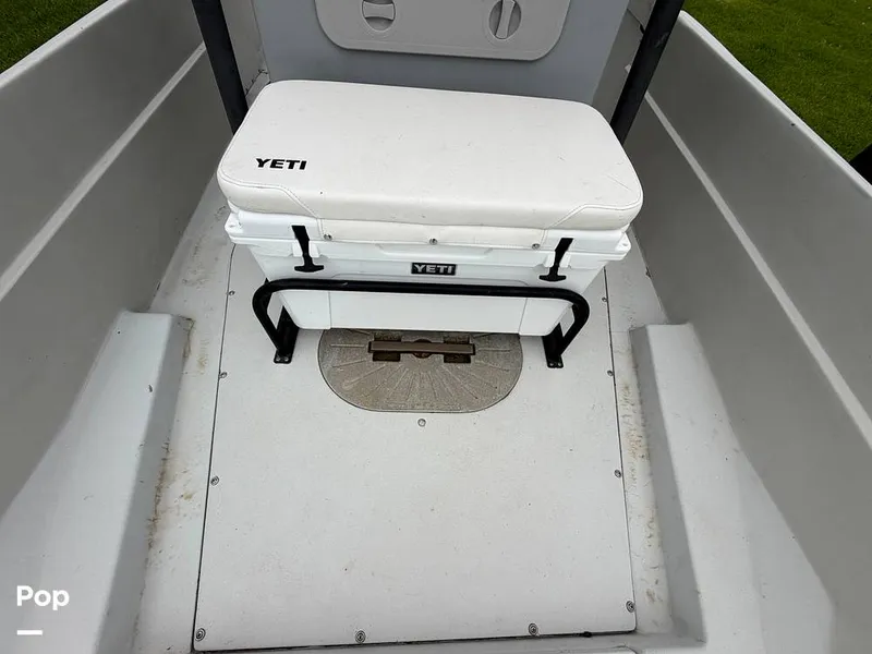 Slide: The Image of Boston Whaler Guardian 250 1992 - 16394281