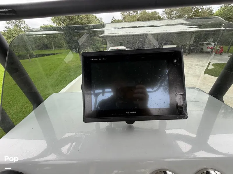 Slide: The Image of Boston Whaler Guardian 250 1992 - 16394289