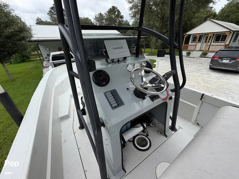Slide: The Image of Boston Whaler Guardian 250 1992 - 16394300