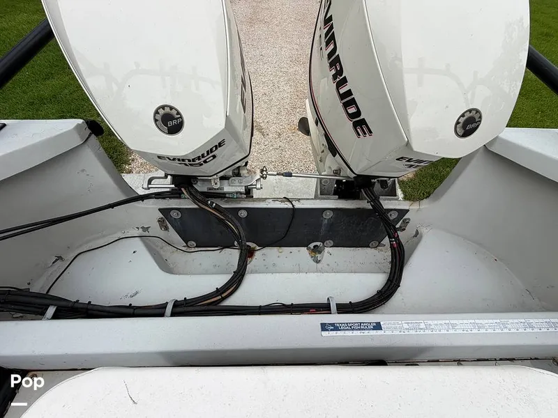 Slide: The Image of Boston Whaler Guardian 250 1992 - 16394301