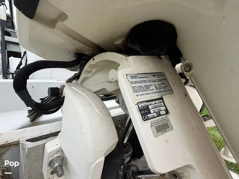 Slide: The Image of Boston Whaler Guardian 250 1992 - 16394309
