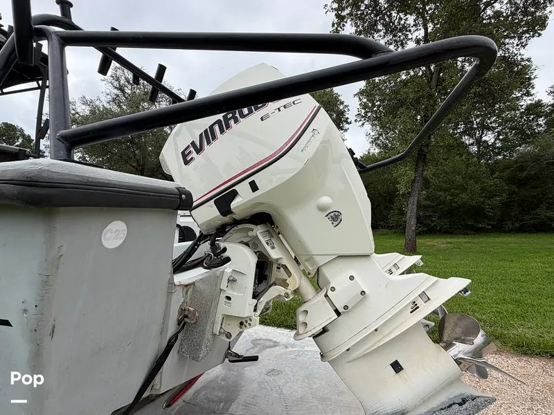 Slide: The Image of Boston Whaler Guardian 250 1992 - 16394310