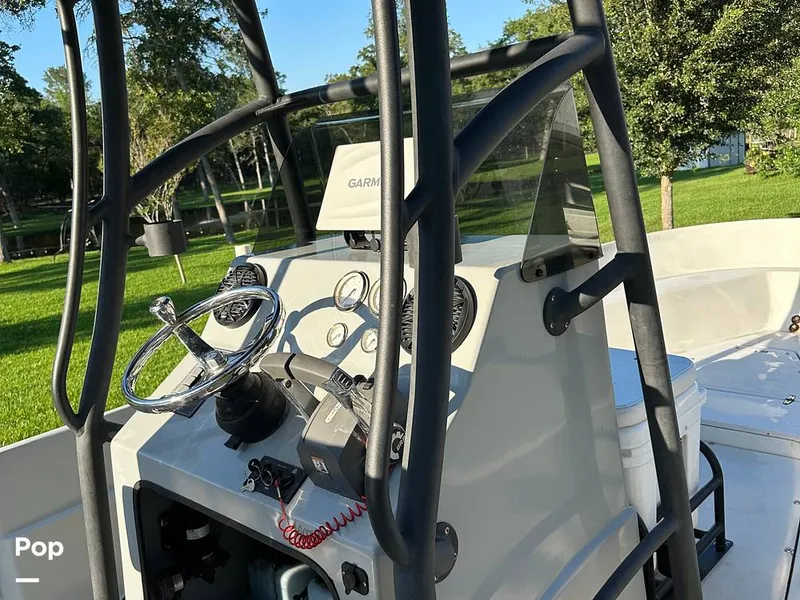 Slide: The Image of Boston Whaler Guardian 250 1992 - 16394325