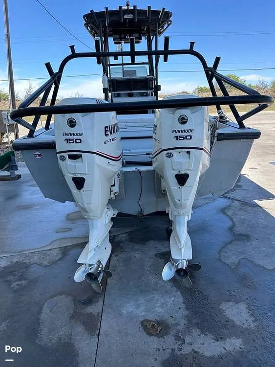 Slide: The Image of Boston Whaler Guardian 250 1992 - 16371227