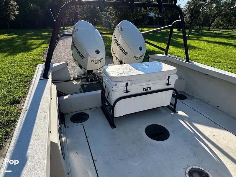Slide: The Image of Boston Whaler Guardian 250 1992 - 16394334