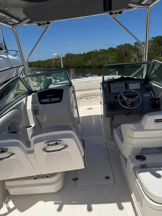 Slide: The Image of Robalo 247 2014 - 16371267