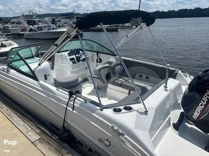 Slide: The Image of NauticStar 223 DC 2025 - 16373471