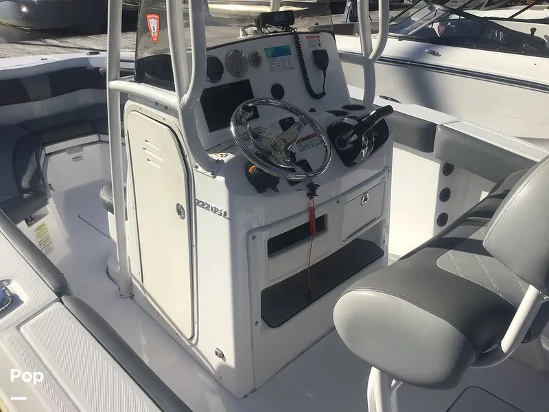 Slide: The Image of NauticStar 22L 2024 - 16810429