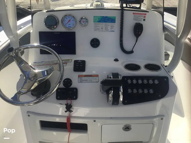 Slide: The Image of NauticStar 22L 2024 - 16810436