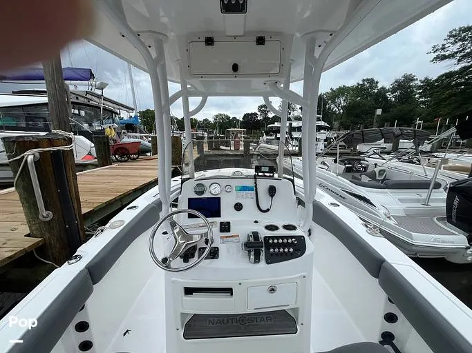 Slide: The Image of NauticStar 22L 2024 - 16374280