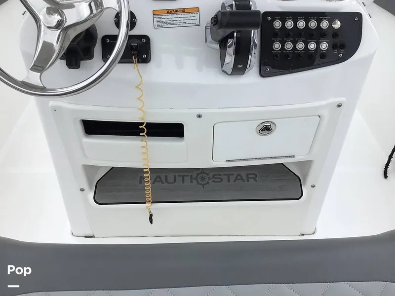 Slide: The Image of NauticStar 22L 2024 - 16783033