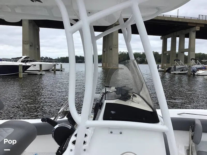 Slide: The Image of NauticStar 22L 2024 - 16783023