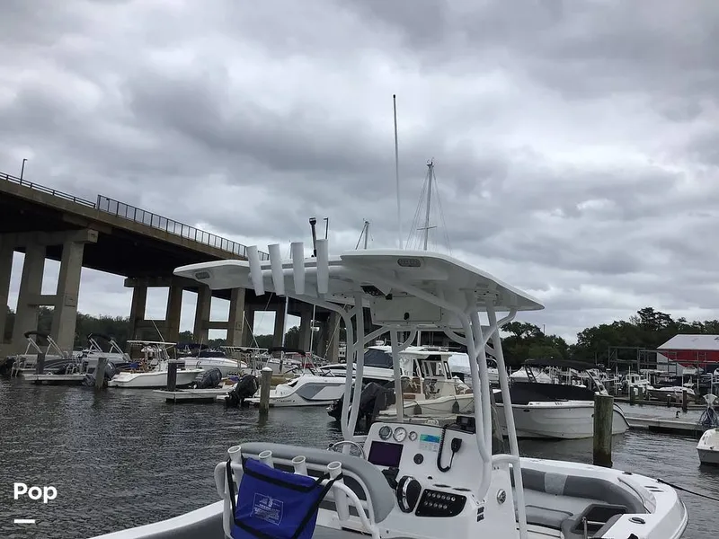 Slide: The Image of NauticStar 22L 2024 - 16783019