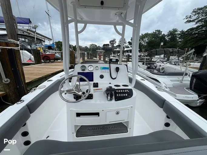 Slide: The Image of NauticStar 22L 2024 - 16374276