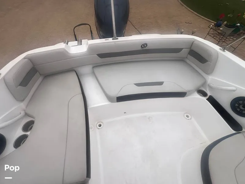 Slide: The Image of Hurricane Sundeck Sport 185 2022 - 16391501