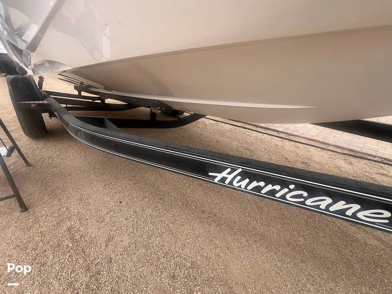Slide: The Image of Hurricane Sundeck Sport 185 2022 - 16391519