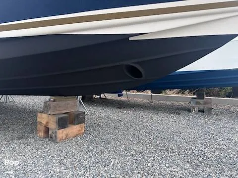 Slide: The Image of Rinker 320 Fiesta Vee 2005 - 16406927