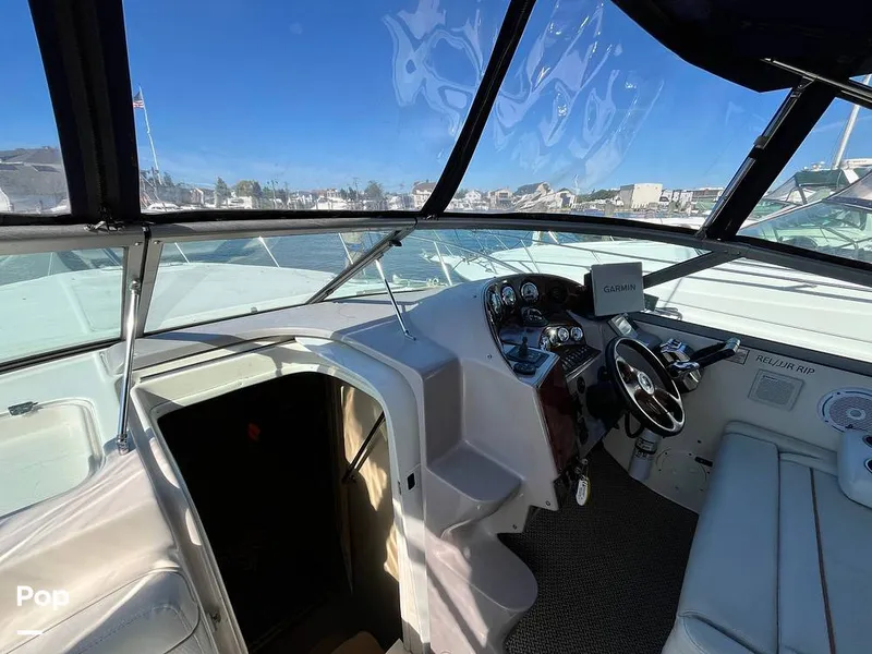 Slide: The Image of Rinker 320 Fiesta Vee 2005 - 16457192