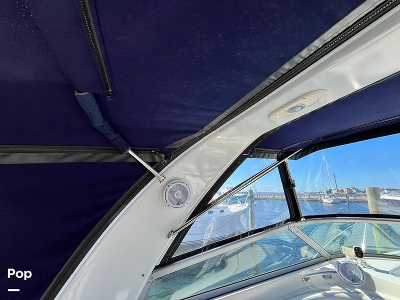 Slide: The Image of Rinker 320 Fiesta Vee 2005 - 16457197