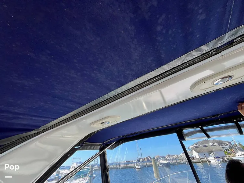 Slide: The Image of Rinker 320 Fiesta Vee 2005 - 16457198