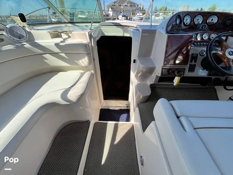 Slide: The Image of Rinker 320 Fiesta Vee 2005 - 16457200