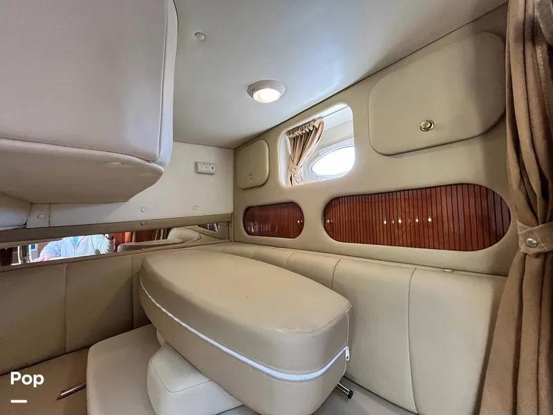 Slide: The Image of Rinker 320 Fiesta Vee 2005 - 16457217