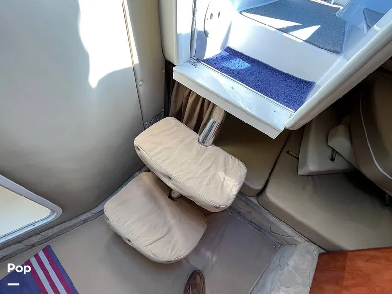 Slide: The Image of Rinker 320 Fiesta Vee 2005 - 16457219