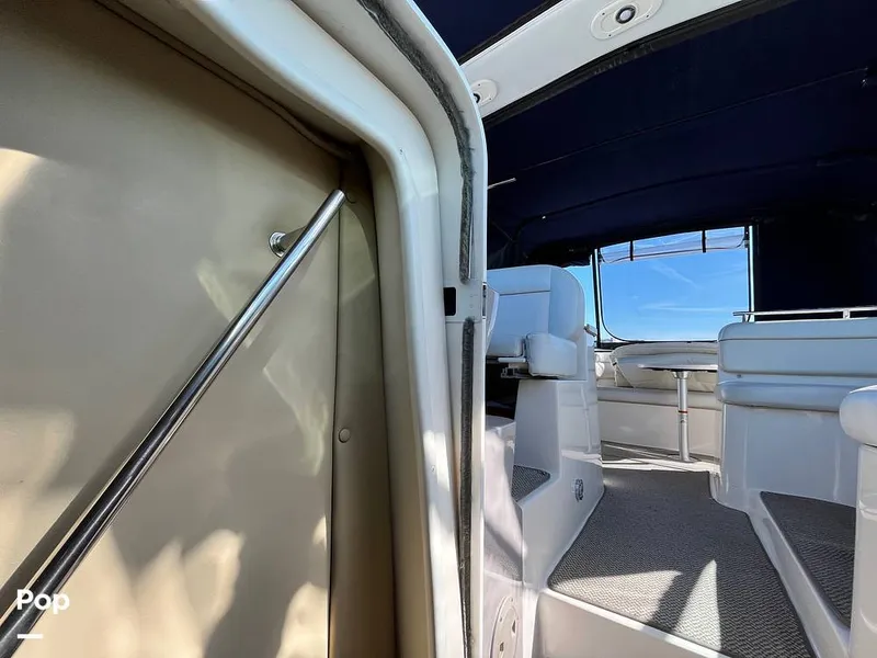 Slide: The Image of Rinker 320 Fiesta Vee 2005 - 16457220