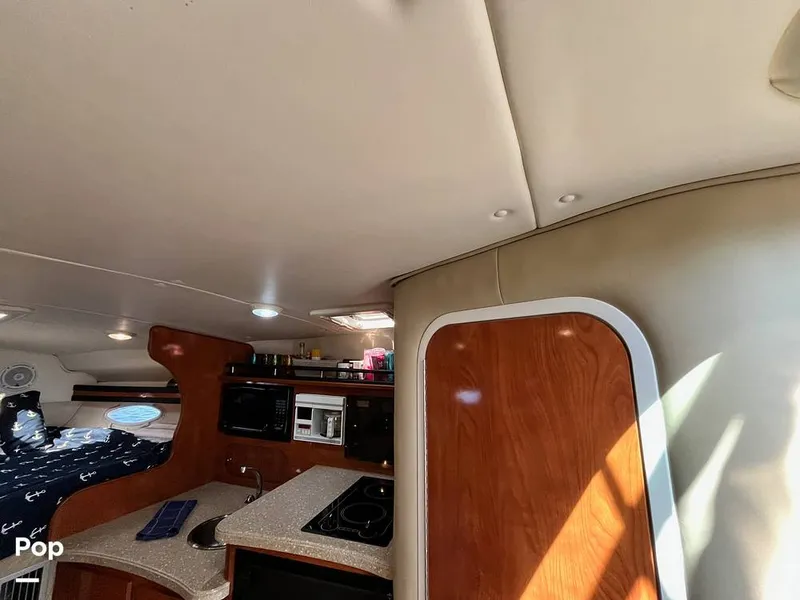 Slide: The Image of Rinker 320 Fiesta Vee 2005 - 16457228