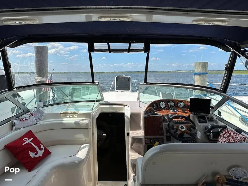 Slide: The Image of Rinker 320 Fiesta Vee 2005 - 16385243