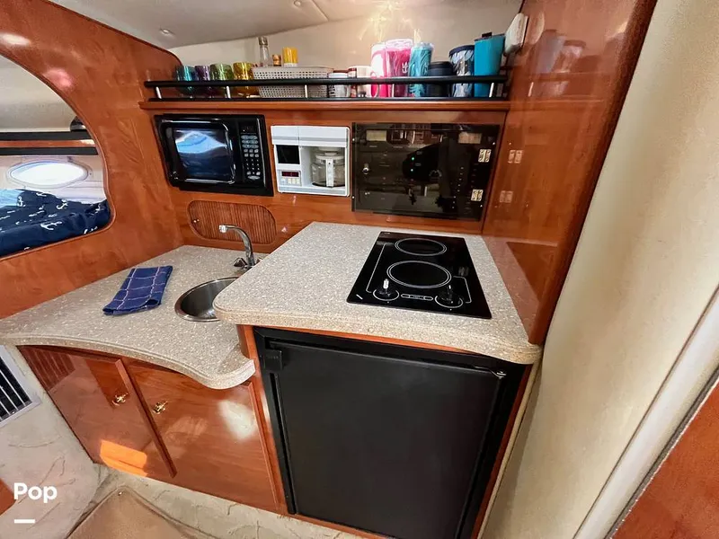 Slide: The Image of Rinker 320 Fiesta Vee 2005 - 16385243
