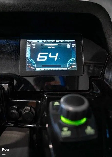Slide: The Image of Yamaha 212X 2019 - 16375774