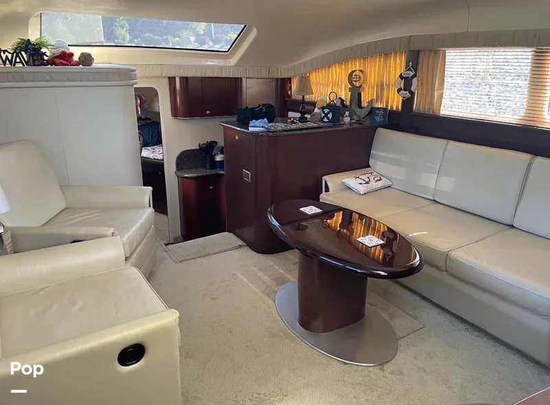 Slide: The Image of Sea Ray 40 Motor Yacht Diesel 2007 - 16465748
