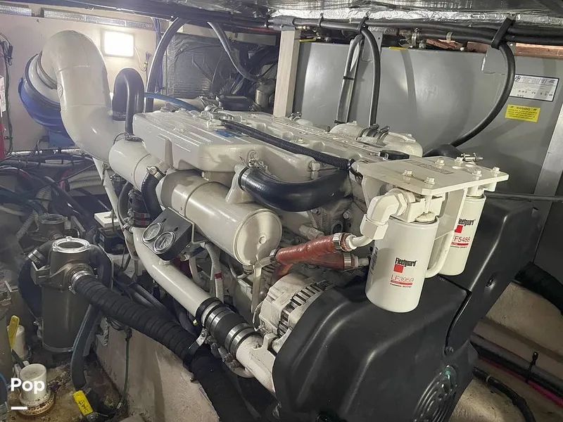 Slide: The Image of Sea Ray 40 Motor Yacht Diesel 2007 - 16615929
