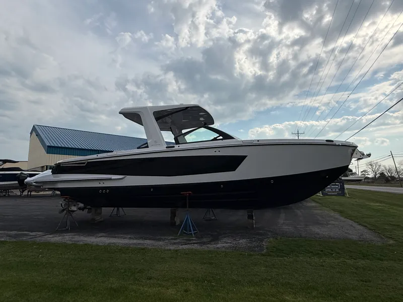 Slide: The Image of Aviara AV32 2024 - 39