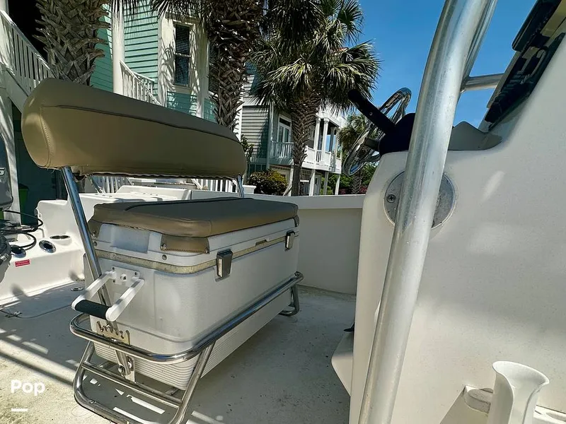 Slide: The Image of Cooler Seat W/backrest - 16391371