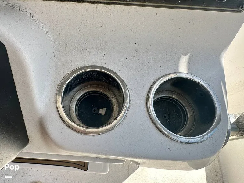 Slide: The Image of Beverage Holders - 16391591