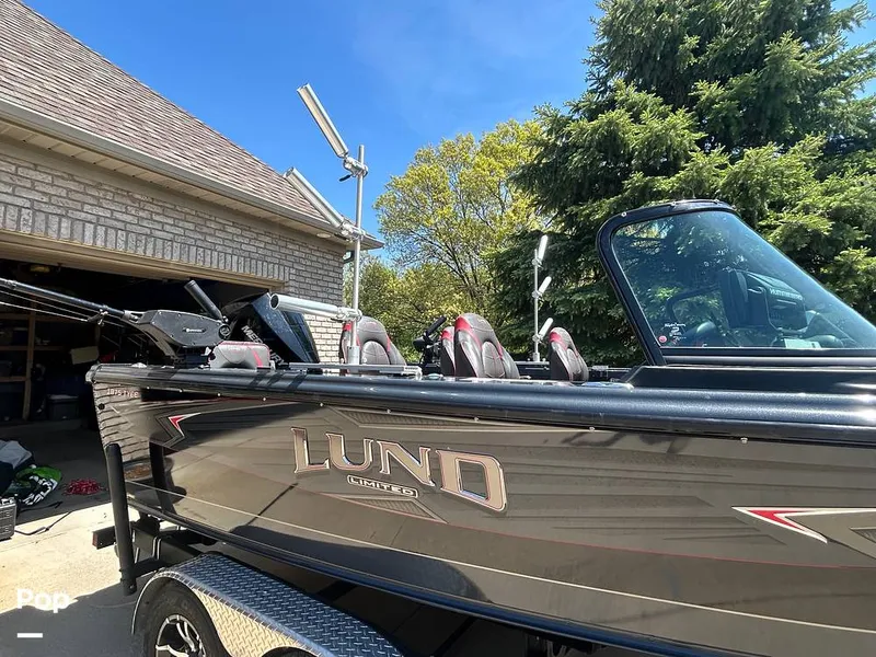 Slide: The Image of Lund Tyee 1875 Limited 2020 - 16438624