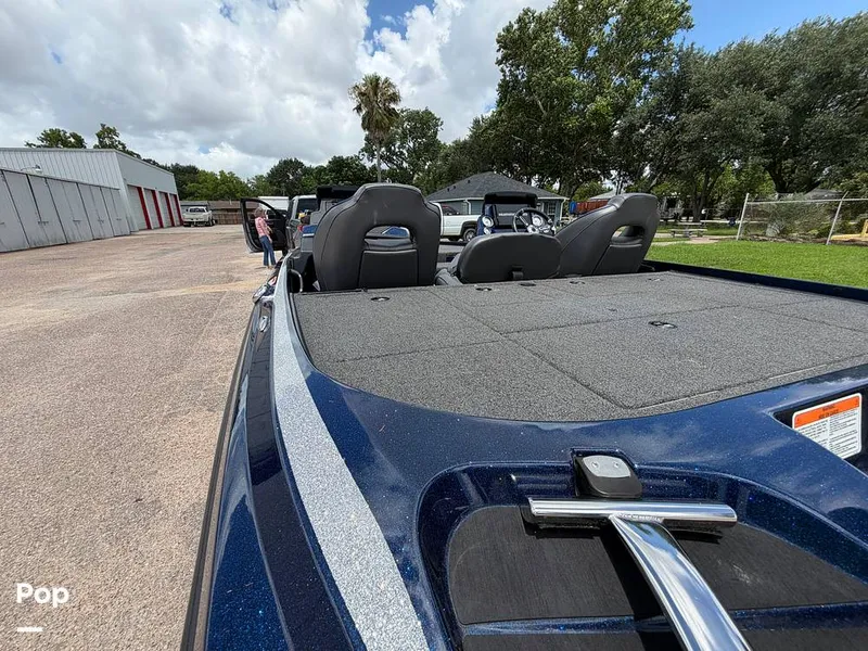 Slide: The Image of Nitro Z20 Pro 2021 - 16492819