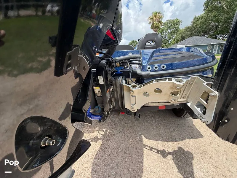 Slide: The Image of Nitro Z20 Pro 2021 - 16492826