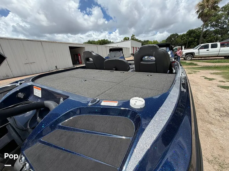 Slide: The Image of Aft Deck - 16492832