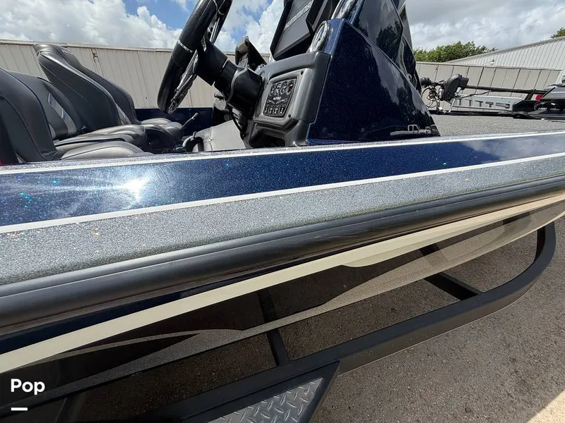 Slide: The Image of Nitro Z20 Pro 2021 - 16492886
