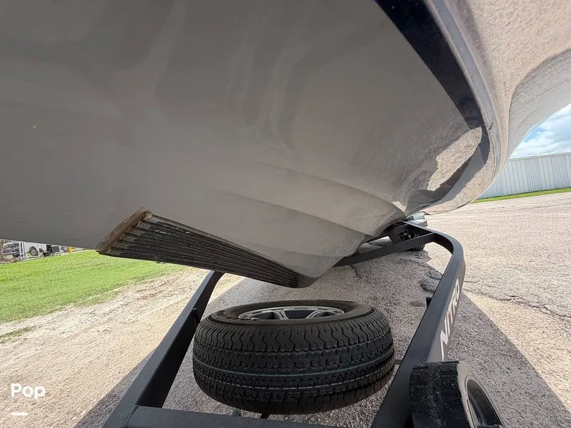 Slide: The Image of Keel Protector - 16492898