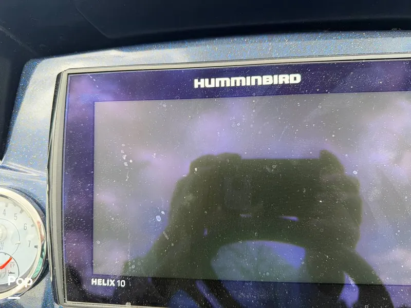 Slide: The Image of Humminbird Helix 10 - 16492927
