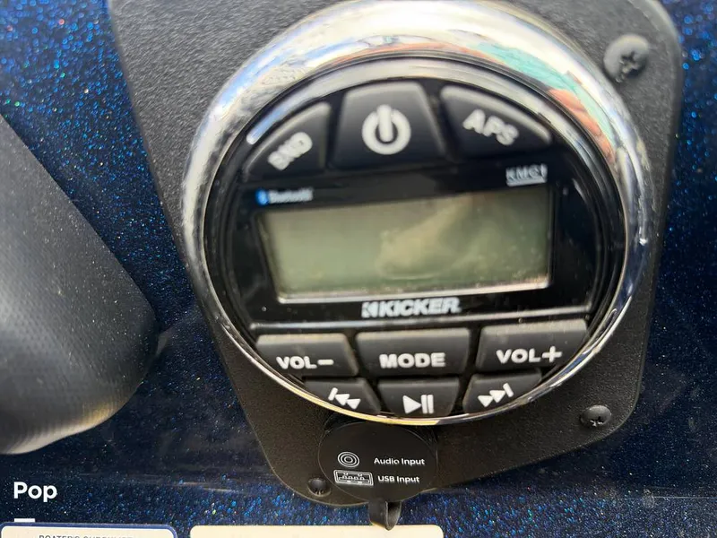 Slide: The Image of Audio Controls - 16492930