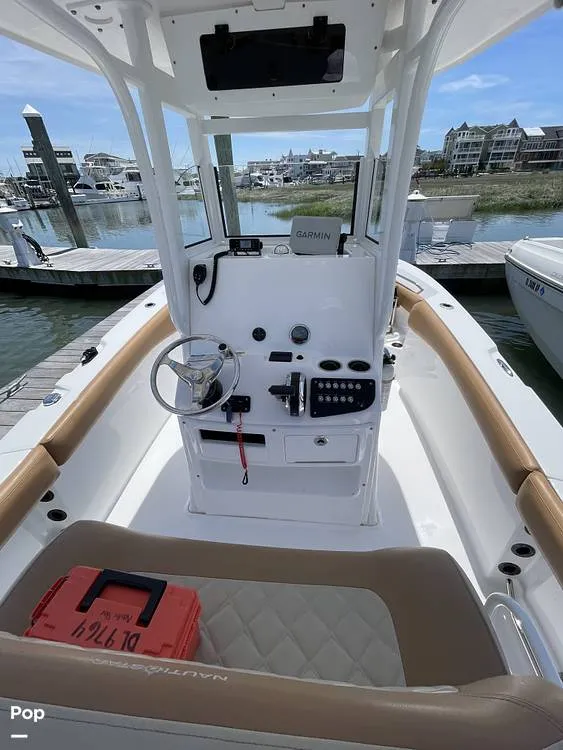 Slide: The Image of NauticStar 2420 SL 2025 - 16470729