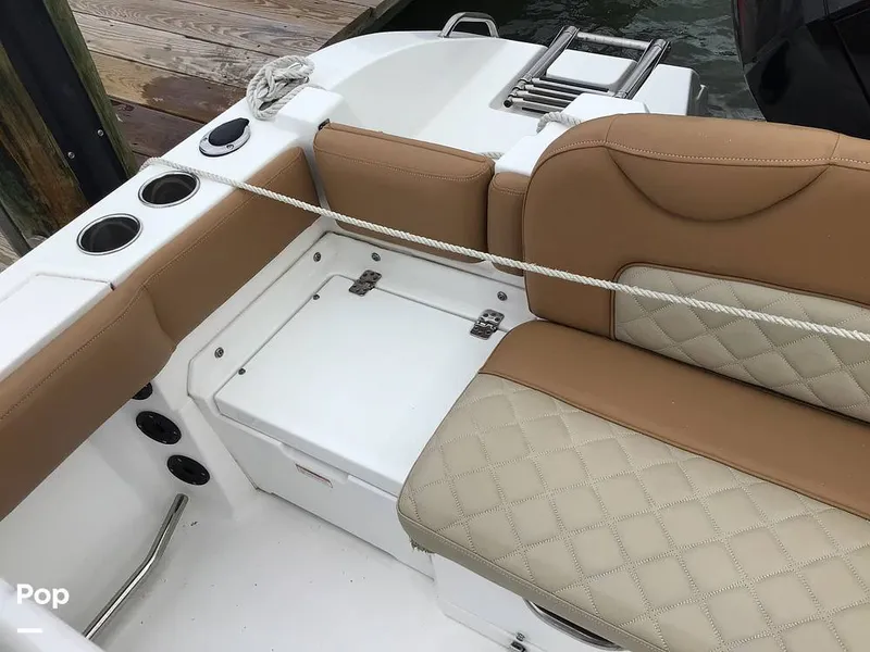 Slide: The Image of NauticStar 242 OSL 2025 - 16783202