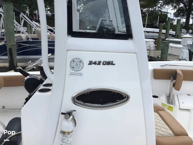 Slide: The Image of NauticStar 242 OSL 2025 - 16783185